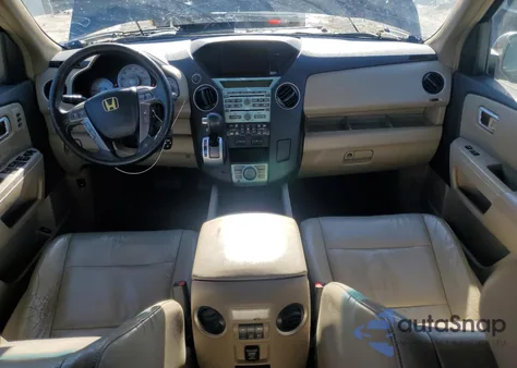 2009 Honda Pilot Touring z USA, uszkodzony, nr VIN 5FNYF38929B007519